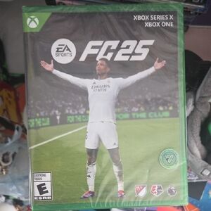 EA Sports FC 25 Xbox Game - EA SPORTS FC25 (SEALED)